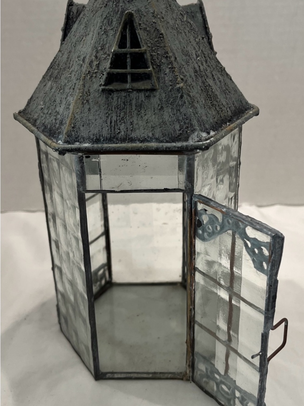 Decorative Metal w/Leaded Beveled Glass Candle Holder - Picture 7 of 8